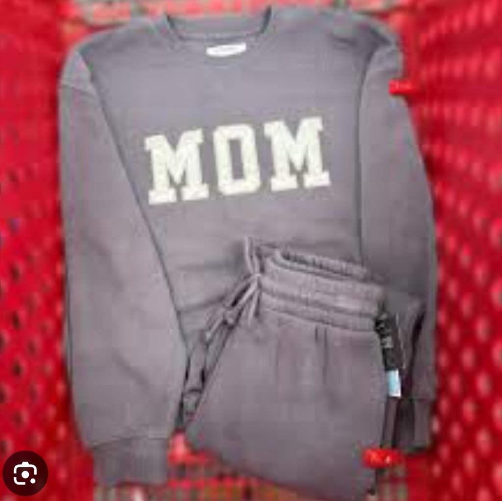 Grayson Threads Mom Sweats Set Nwt